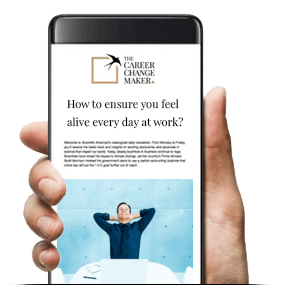 Newsletter-hand